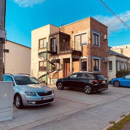 Dvojizbovy Apartman V Blizskom Centre Bardejova Exterior photo